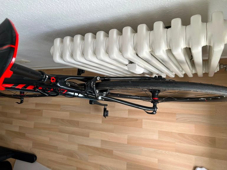 Scott Addict 20 2018 2018 Road & Gravel usato, Nero — immagine 5 di 6