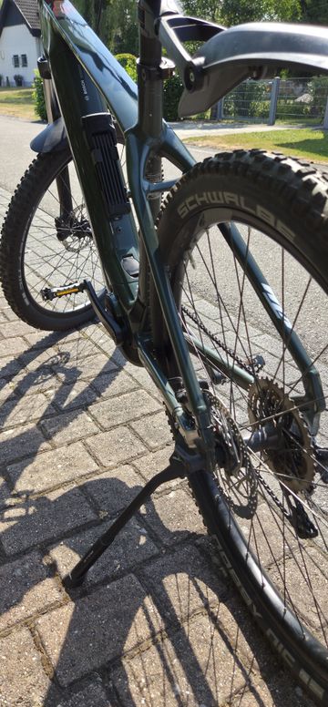Gebrauchtes KTM Macina team Shimano Deore 2023 Mountainbike, Hellgrau — Bild 7 von 9