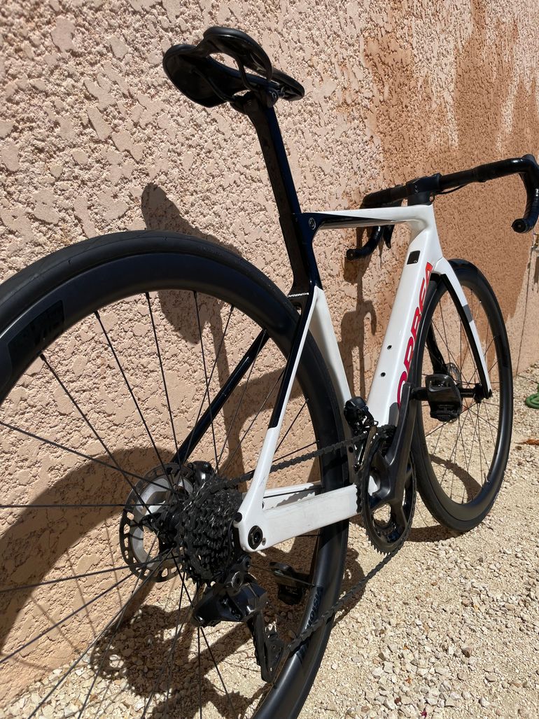 Orbea ORCA M20iLTD 2022 2022 Road & Gravel usato, Bianco — immagine 3 di 4