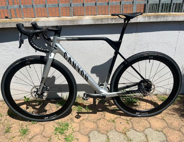 Brugt Canyon Inflite CF SLX 9 2024 2024 Road & Gravel — billede 3 af 17