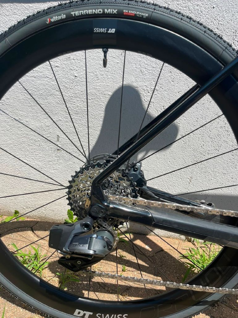 Brugt Canyon Inflite CF SLX 9 2024 2024 Road & Gravel — billede 4 af 17