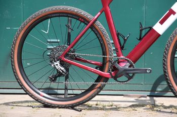 Used 3T Exploro Primo Rival 1x11 2023 Road & Gravel, Rot — image 3 of 4