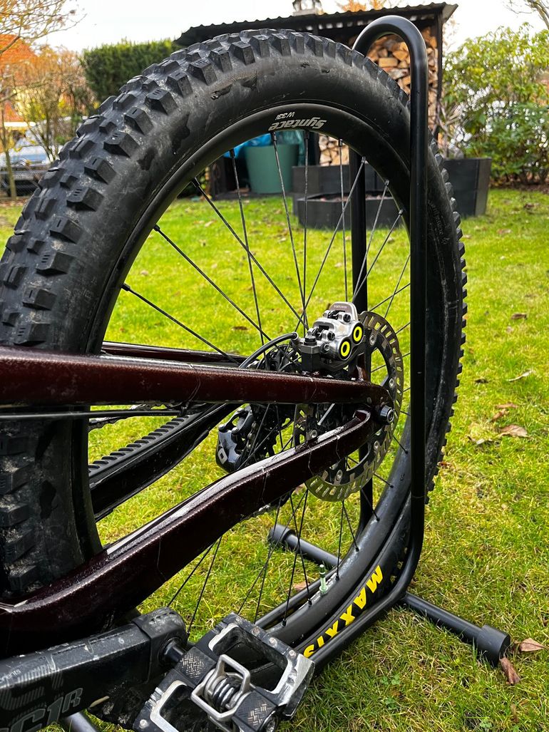 Used Santa Cruz V10. 7 CC – $ 6,892 | buycycle