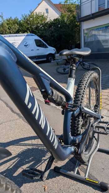 Używany Canyon Neuron SRAM GX Eagle 2020 Mountainbike — zdjęcie 3 z 4