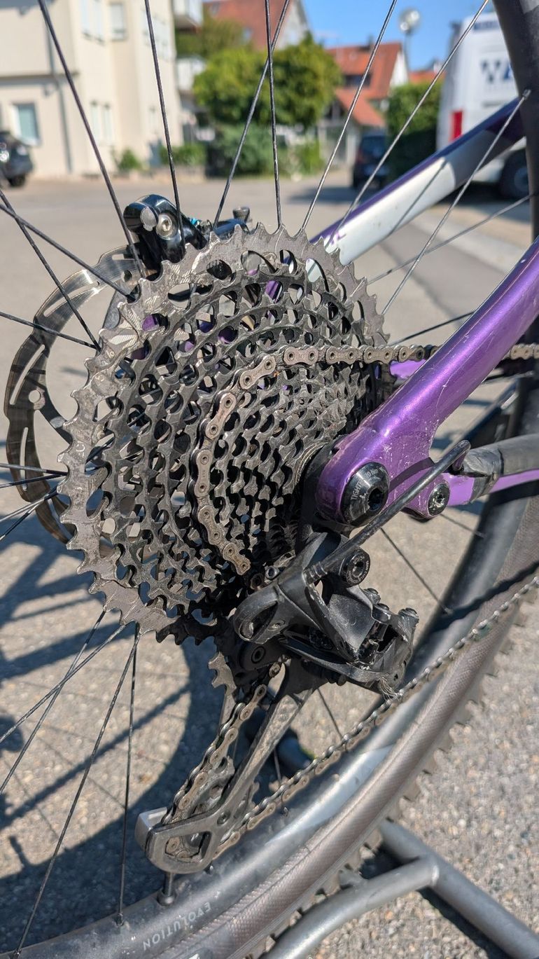 Gebrauchtes Norco Optic C1 2020 2020 Mountainbike, Violett — Bild 5 von 8