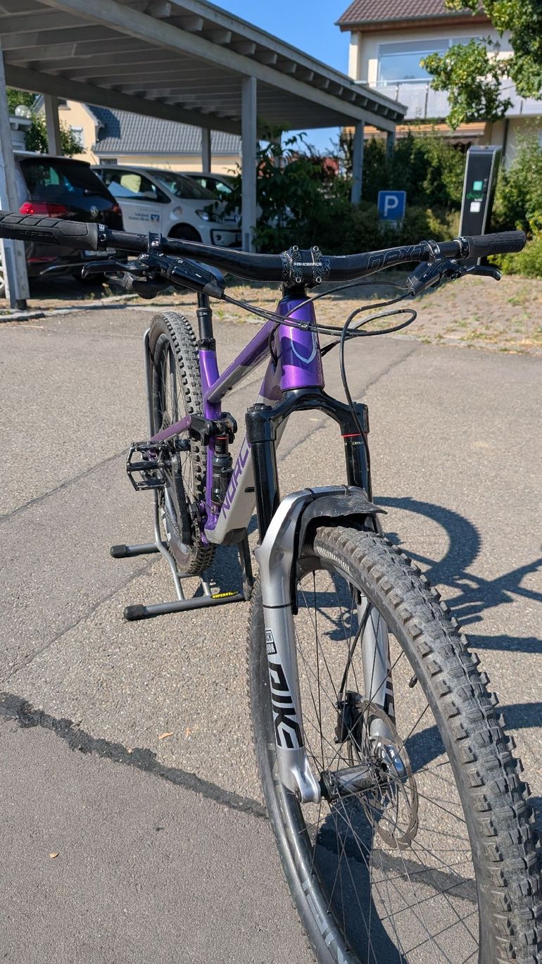Gebrauchtes Norco Optic C1 2020 2020 Mountainbike, Violett — Bild 4 von 8