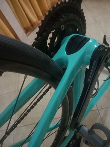 Tweedehands Bianchi Sprint Shimano 105 2020 Road & Gravel — afbeelding 7 van 20
