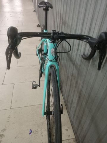Tweedehands Bianchi Sprint Shimano 105 2020 Road & Gravel — afbeelding 11 van 20