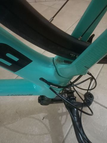 Tweedehands Bianchi Sprint Shimano 105 2020 Road & Gravel — afbeelding 10 van 20