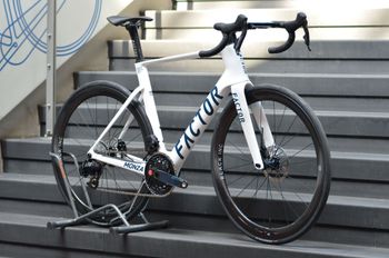 Factor Monza Force Pearl White 2026 2026 Carretera y gravel de segunda mano