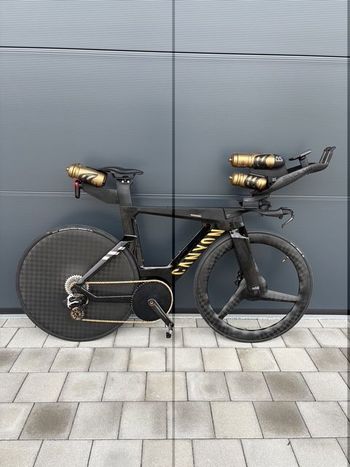 Canyon Speedmax CFR AXS 2025 2025 Corsa & gravel usato