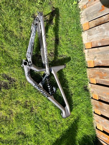 Used Radon SWOOP 10.0 HD 2024 Frameset 2024 Mountainbike, Light Gray, 29 — image 2 of 11