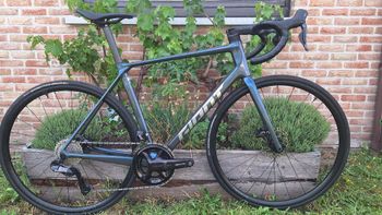 Used Giant TCR Advanced Pro 0 Di2 2025 2025 Road & Gravel