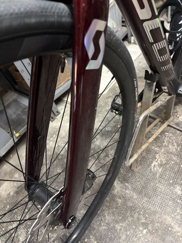 Used Scott Addict 30 2023 2023 Road & Gravel, Black — image 10 of 13