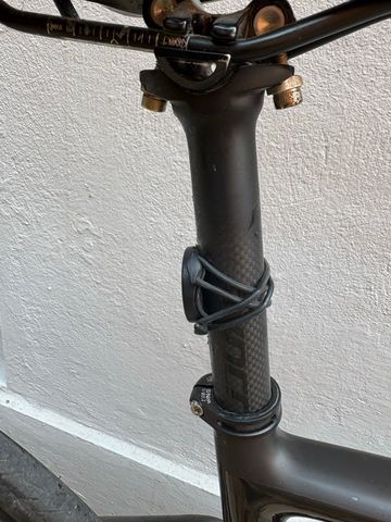 Used Scott Addict 30 2023 2023 Road & Gravel, Black — image 5 of 13