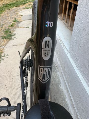 Used Scott Addict 30 2023 2023 Road & Gravel, Black — image 7 of 13