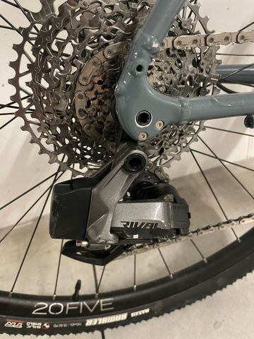 Použité Trek Checkpoint SRAM Rival 2019 Road & Gravel — obrázek 3 z 17