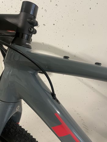 Käytetty Trek Checkpoint SRAM Rival 2019 Road & Gravel — kuva 14 / 17