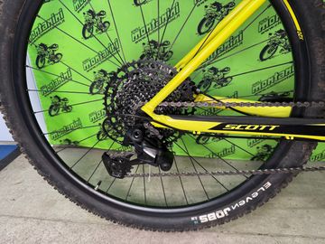 Used Scott Scale 980 2021 2021 Mountainbike, Green — image 2 of 4