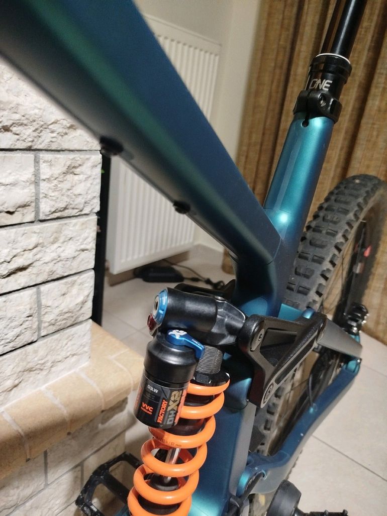 Brugt Santa Cruz Bullit 90 2026 2026 Mountainbike — billede 17 af 35