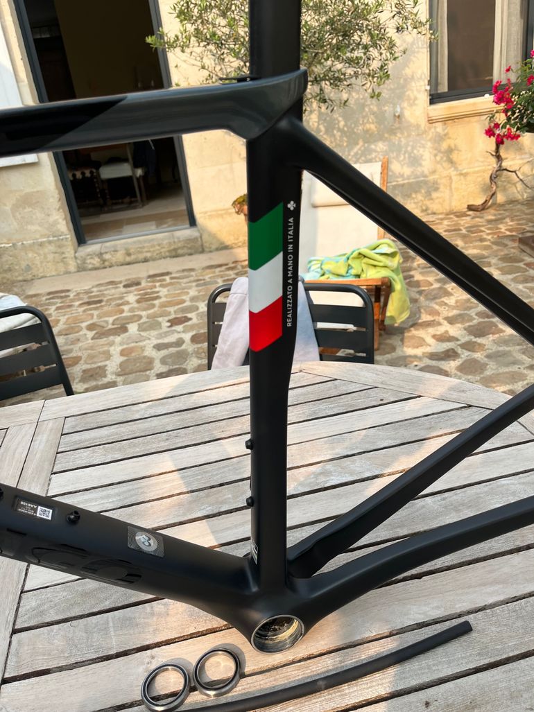 Gebrauchtes Colnago C68 Frameset 2024 Road & Gravel, Schwarz — Bild 3 von 5