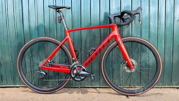 Scott Addict RC 15 carbon 2021 2021 Carretera y gravel de segunda mano