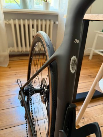 Tweedehands Scott Foil 30 2021 2021 Road & Gravel — afbeelding 7 van 11