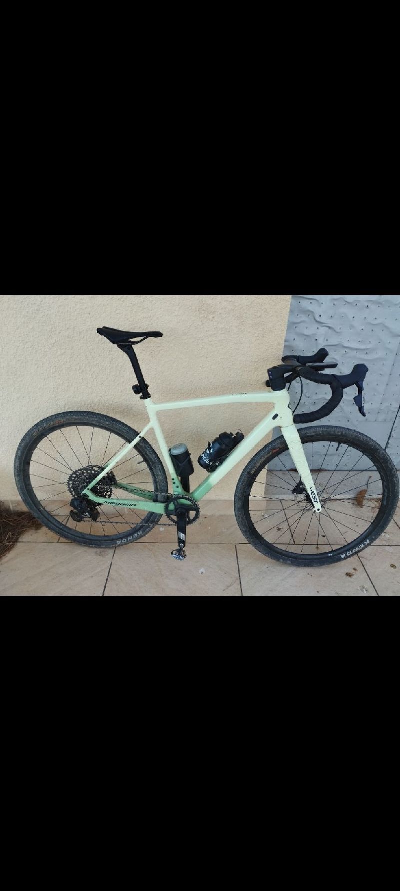 Used Megamo West Sram Apex Etap AXS 2025 Road & Gravel