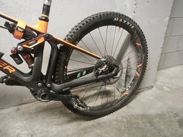 Brugt Mondraker Foxy Carbon RR SL 2020 2020 Mountainbike — billede 4 af 15