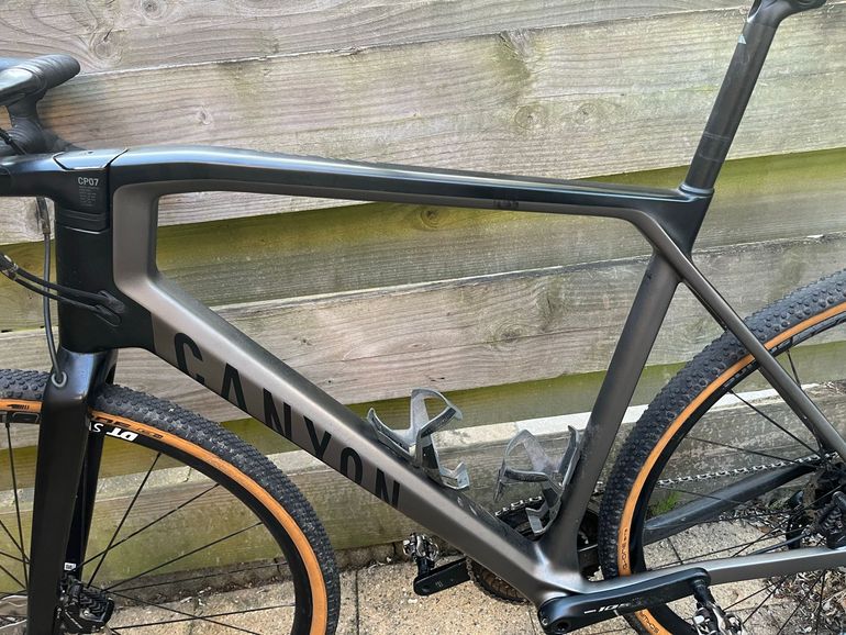 Tweedehands Canyon Grail Shimano 105 2022 Road & Gravel — afbeelding 3 van 16