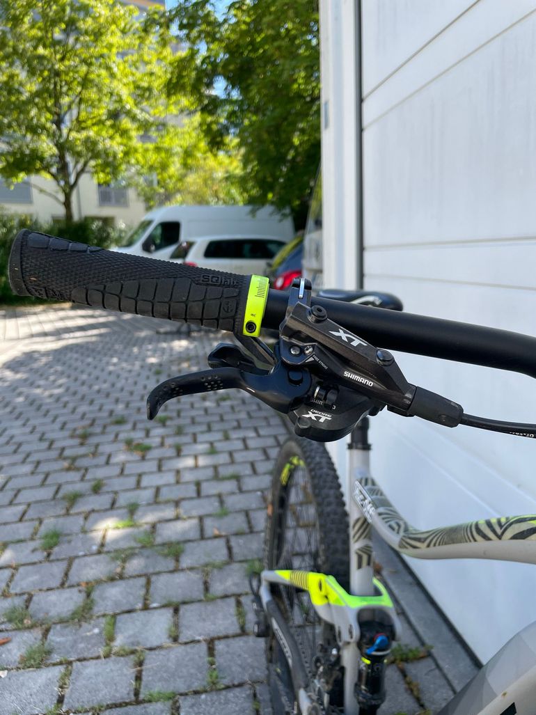 Gebrauchtes Giant Trance Shimano Deore XT 2018 Mountainbike, Hellgrau — Bild 7 von 10