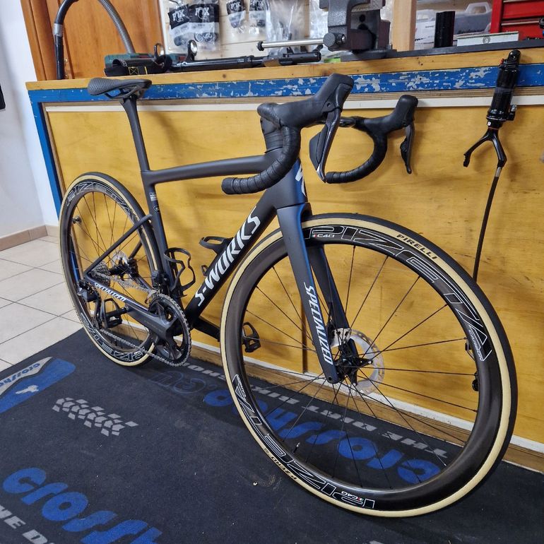 Brugt Sl8 S-WORKS Custom Frameset 2026 Road & Gravel — billede 3 af 3
