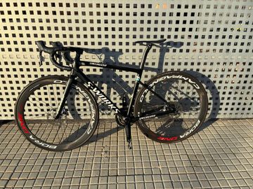 S-Works Tarmac SL6 Disc Peter Sagan Edition Sram Red Etap 11v Campagnolo Bora Custom SRAM Red eTap 2021 Road & Gravel usato