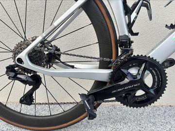 CUBE AGREE C:62, SLT 2024 2024 Road & Gravel usato, Grigio chiaro — immagine 3 di 4
