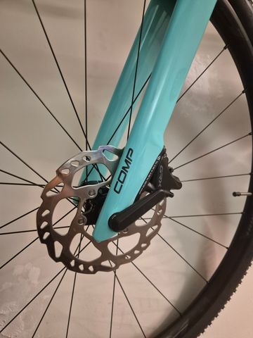 Bianchi Impulso COMP GRX 610 disc 2025 2025 Road & Gravel usato, Verde — immagine 3 di 5