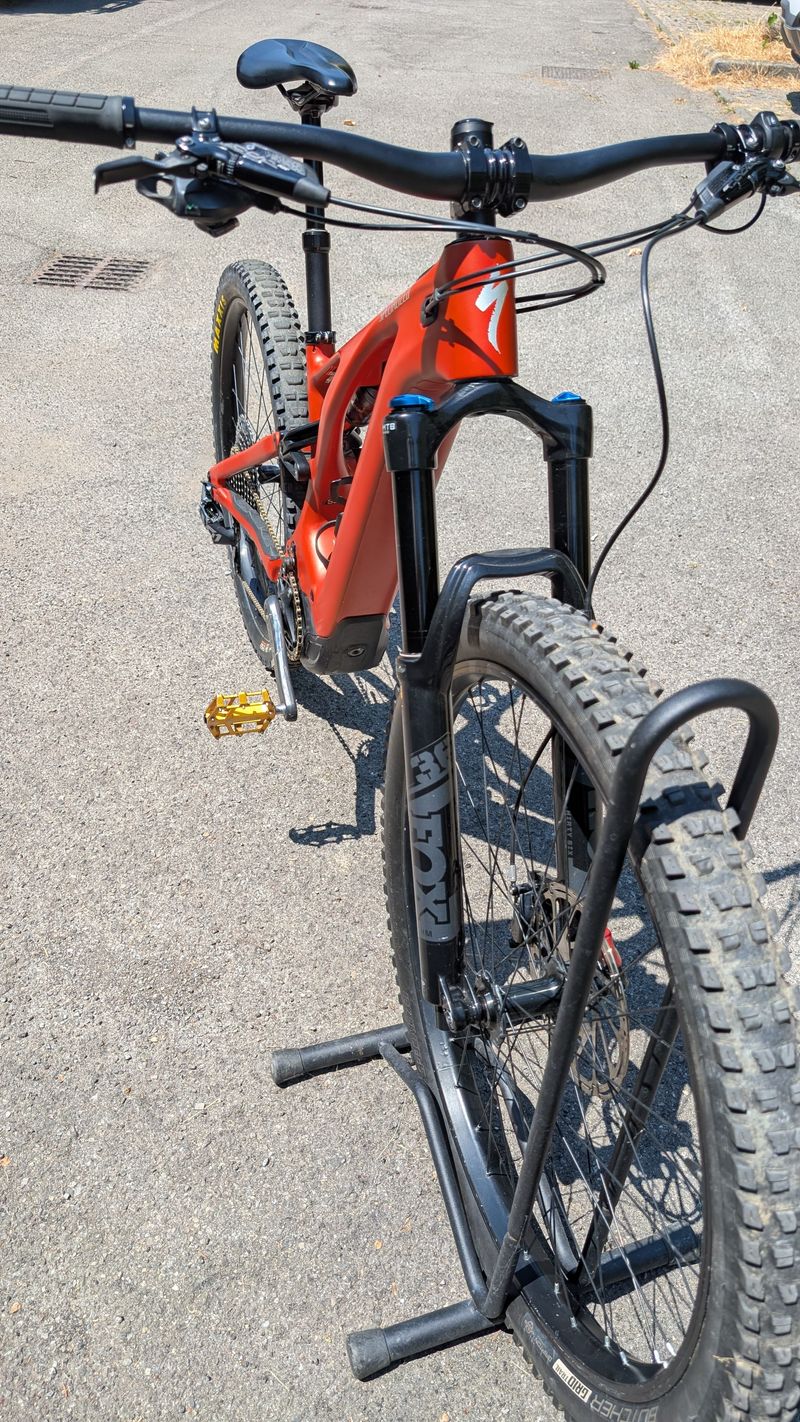 Used Specialized Full Carbon 2022 2022 MTB