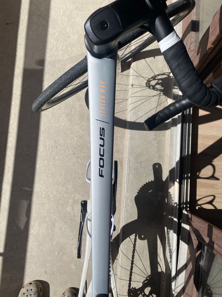 Brugt Focus IZALCO MAX 8.7 2024 2024 Road & Gravel — billede 4 af 8