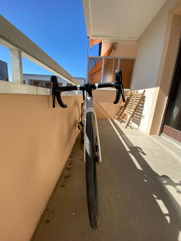 Brugt Focus IZALCO MAX 8.7 2024 2024 Road & Gravel — billede 3 af 8