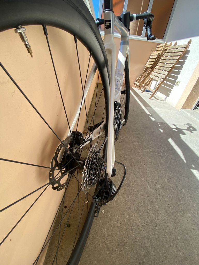 Brugt Focus IZALCO MAX 8.7 2024 2024 Road & Gravel — billede 8 af 8