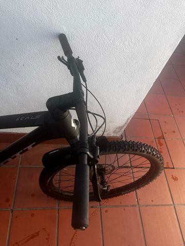 Used Scott Scale 940 2023 2023 Mountainbike, Black, 29 — image 4 of 9