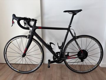 Used Cannondale SuperSix EVO SRAM Red 2016 Road & Gravel, Black — image 2 of 9