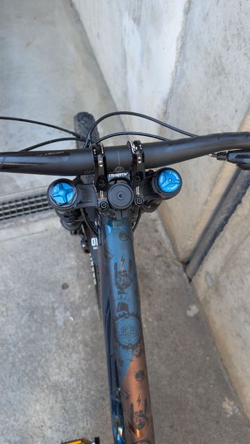 Tweedehands Giant Reign SX 2024 2024 Mountainbike — afbeelding 4 van 13