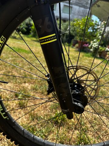 Used Cannondale Jekyll 29 -3 2019 2019 Mountainbike, Light Gray, 29 — image 12 of 19