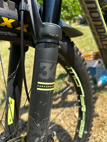 Used Cannondale Jekyll 29 -3 2019 2019 Mountainbike, Light Gray, 29 — image 15 of 19
