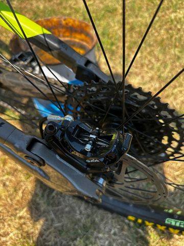 Used Cannondale Jekyll 29 -3 2019 2019 Mountainbike, Light Gray, 29 — image 17 of 19