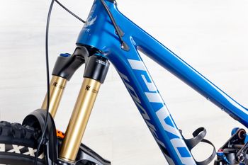 Used Pivot Switchblade Pro 2024 Mountainbike, Blue — image 17 of 19