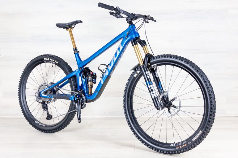 Used Pivot Switchblade Pro 2024 Mountainbike, Blue — image 5 of 19