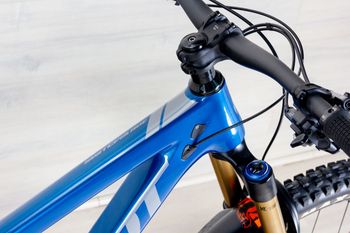 Used Pivot Switchblade Pro 2024 Mountainbike, Blue — image 9 of 19
