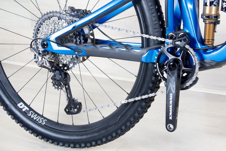 Used Pivot Switchblade Pro 2024 Mountainbike, Blue — image 7 of 19