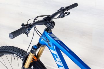 Used Pivot Switchblade Pro 2024 Mountainbike, Blue — image 16 of 19